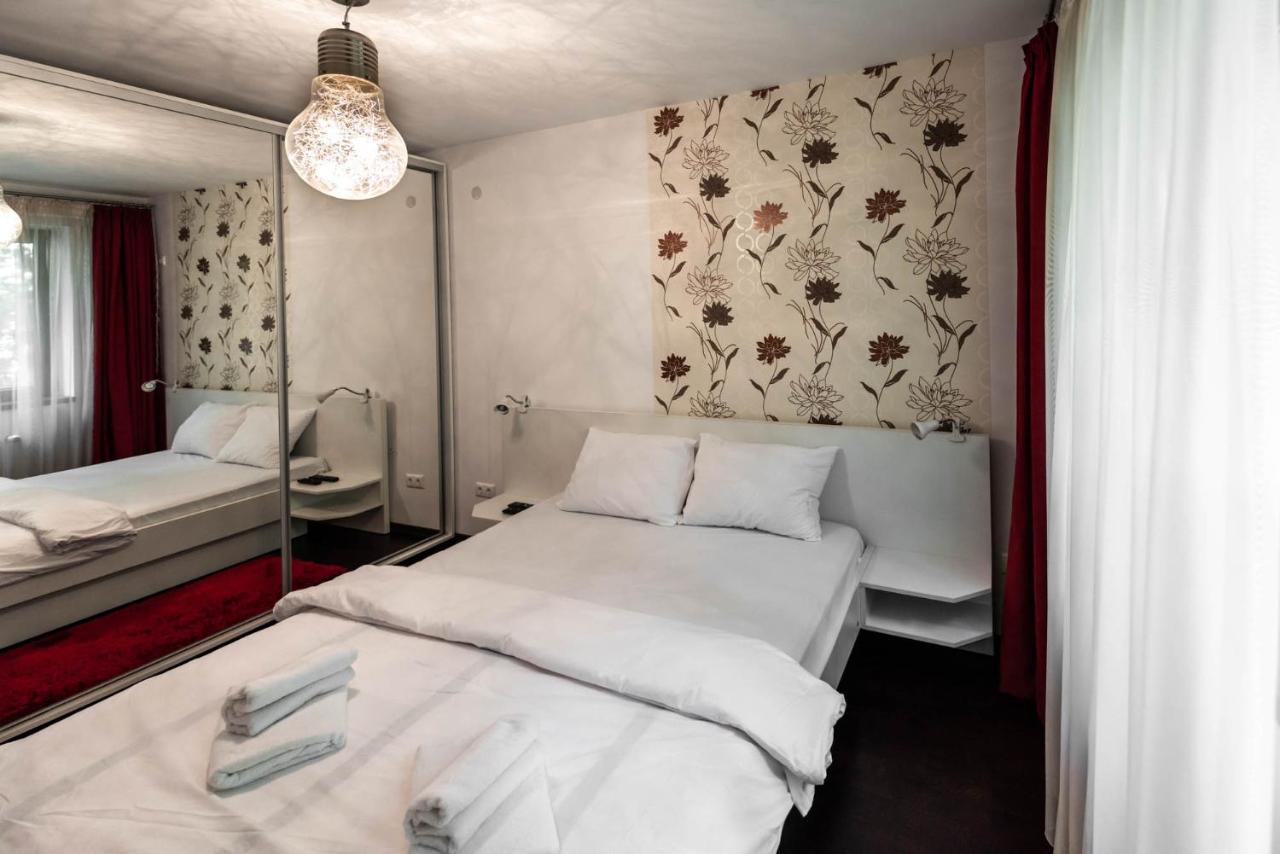 La Nueve Suite Brasov Exterior photo